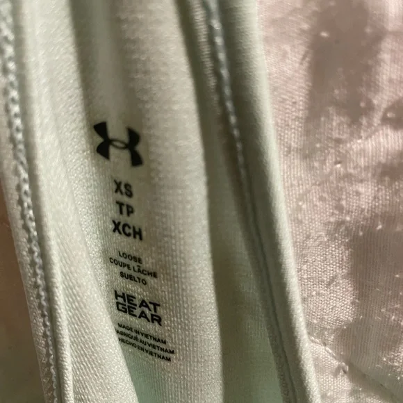 Under Armor Tank - Picture 2 of 2